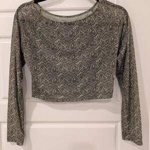 BuffBunny Gray Patterned Crop Top